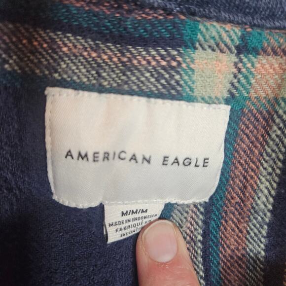 Plaid Hooded Jacket - Picture 3 of 7